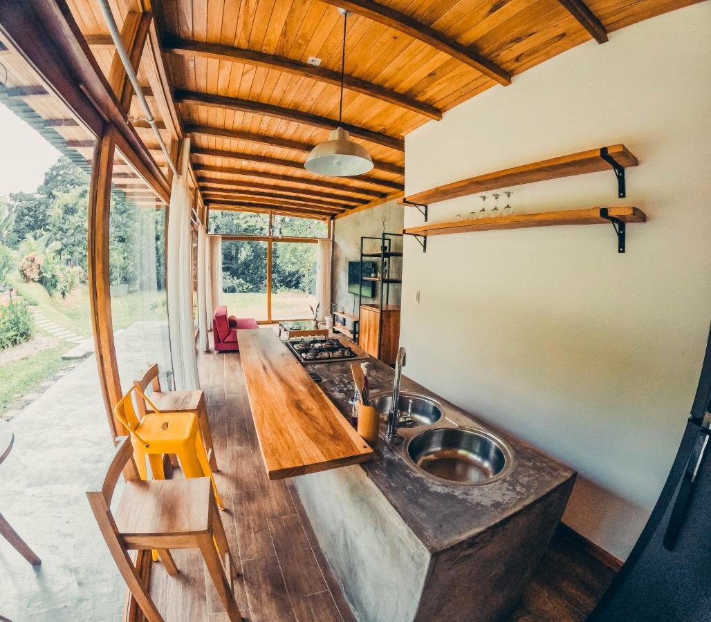 Tagua Lodge Тена Екстериор снимка
