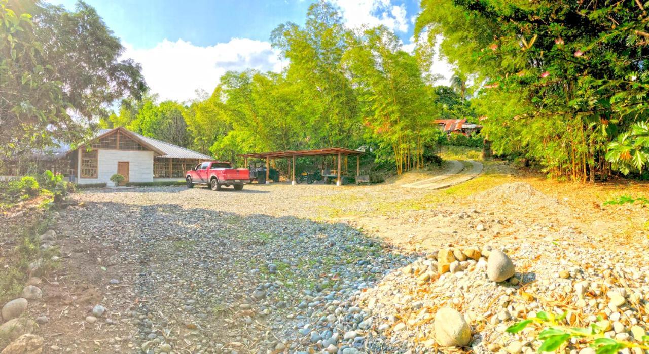 Tagua Lodge Тена Екстериор снимка